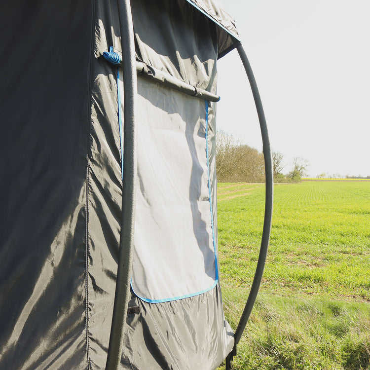 Deluxe Trampoline with Tent