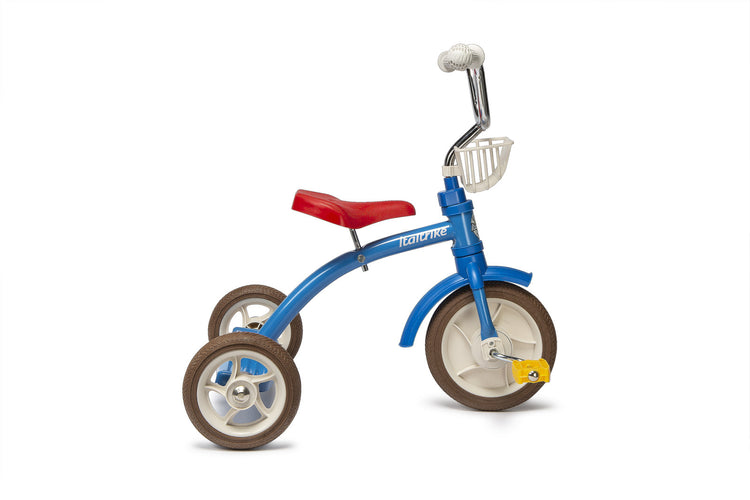 Italtrike - Tricycle Spokes - Grande Roue Avant 16 Pouces - Grand Cale-Pied Arrière - avec Panier et Selle réglable - Dès 3 Ans - Look Vintage - Couleur Bleu Italtrike - Tricycle Spokes - Grande Roue Avant 16 Pouces - Grand Cale-Pied Arrière - avec Panier et Selle réglable - Dès 3 Ans - Look Vintage - Couleur Bleu